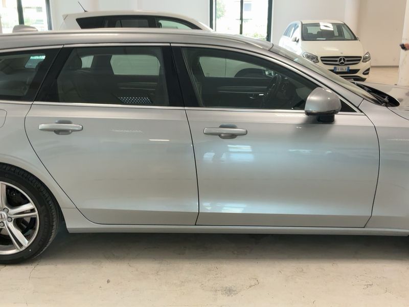 Volvo V90 2.0 D4 Momentum 2017 – снимка 10
