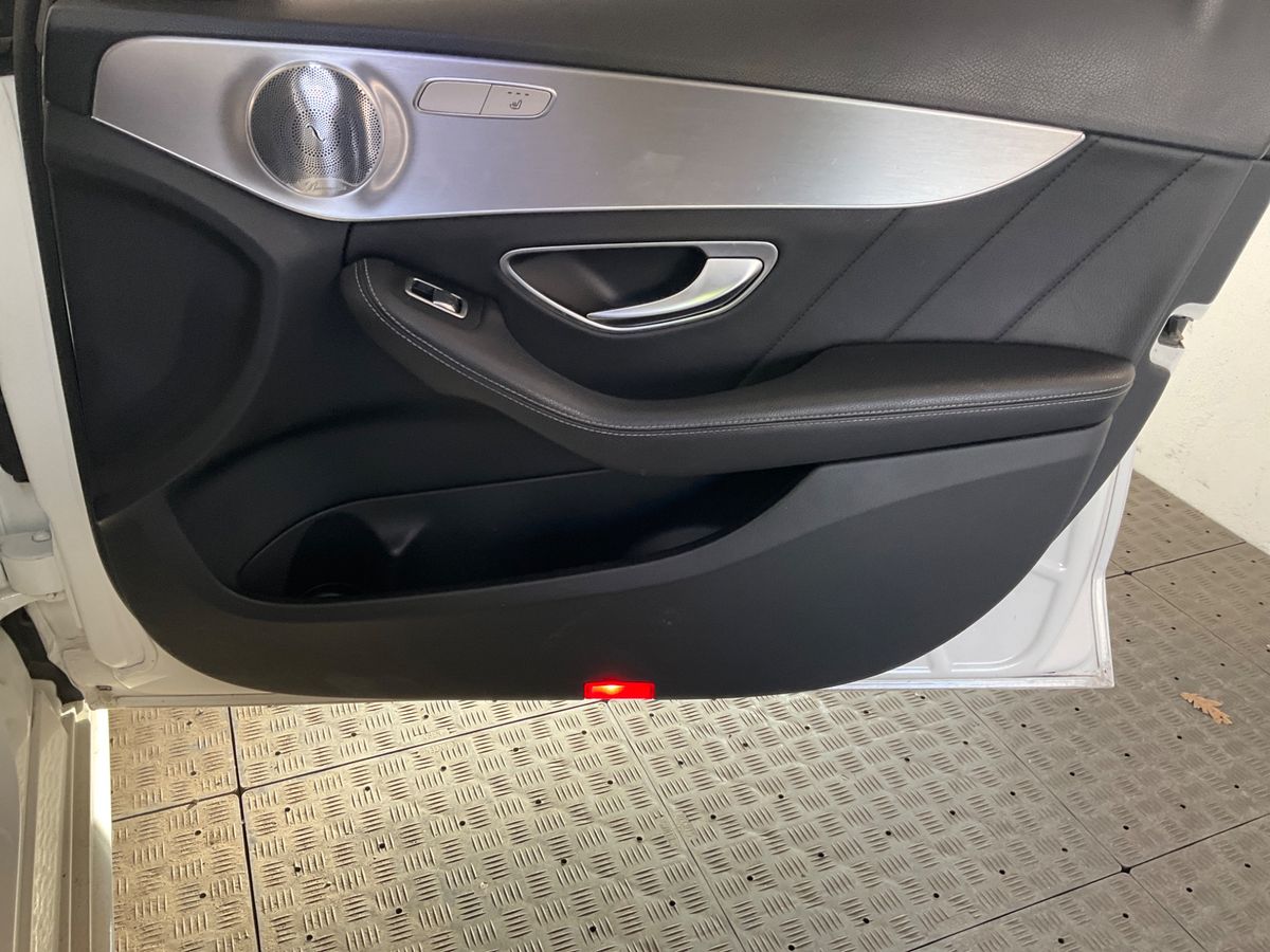 Mercedes-Benz C-Klasse 2019 — photo 37