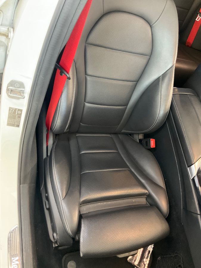 Mercedes-Benz C-Klasse 2019 — photo 32