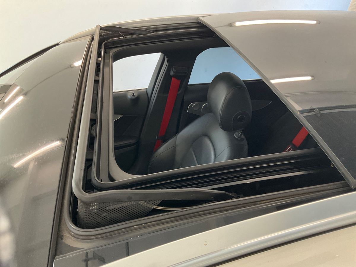 Mercedes-Benz C-Klasse 2019 — photo 27