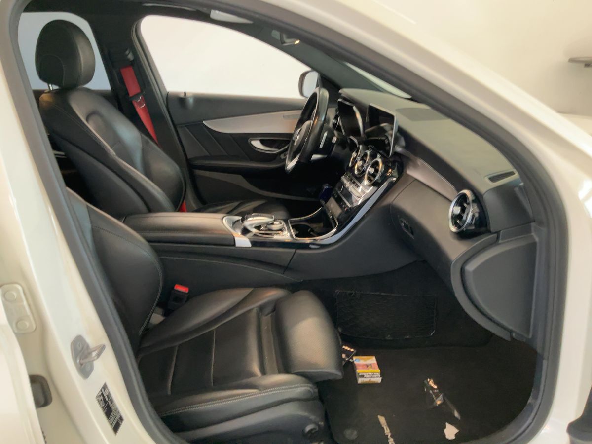 Mercedes-Benz C-Klasse 2019 — photo 17