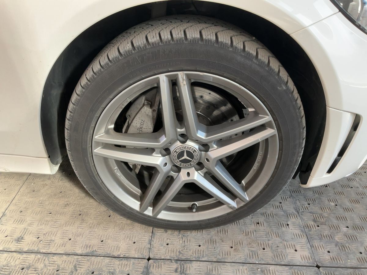 Mercedes-Benz C-Klasse 2019 — photo 12