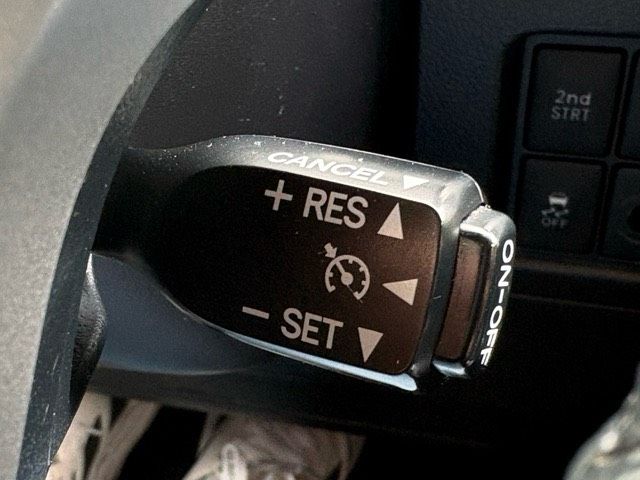 Toyota Land Cruiser 2.8 D-4D Comfort — zdjęcie 24