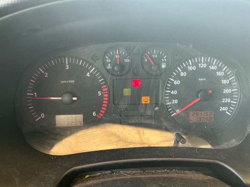 Seat Leon 1.9 TDI Sport 2001 – снимка 4