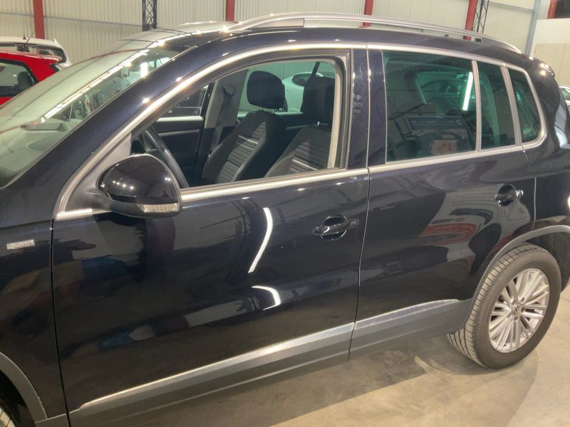Volkswagen Tiguan 2.0 TDI Sport & Style 4Motion 2015 – снимка 4