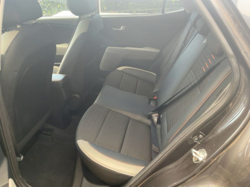 Kia Stonic 1.0 TGDI Spirit — zdjęcie 14