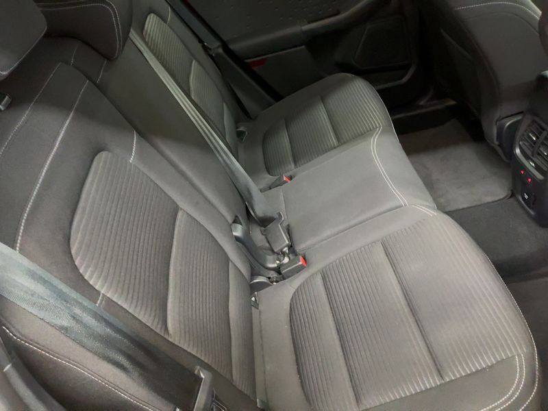 Ford Kuga 2.5 Plug-in Hybrid Titanium — zdjęcie 14