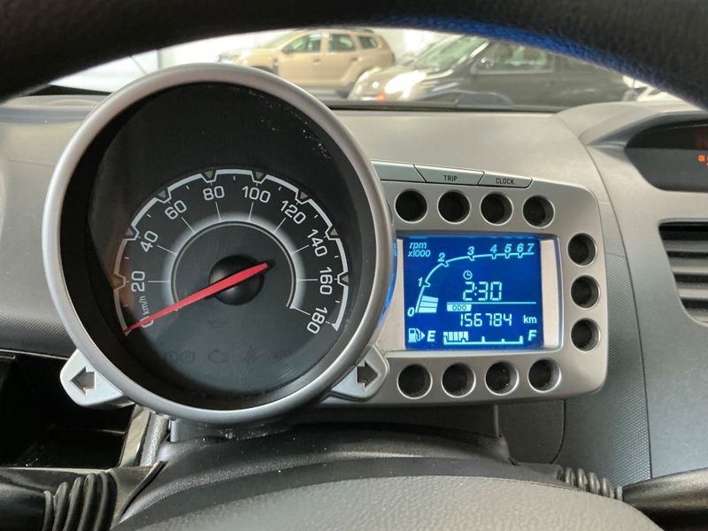 Chevrolet Spark 1.0 Basis — zdjęcie 4