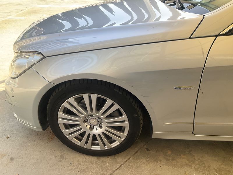 Mercedes-Benz E-Klasse E 250 CGI BlueEfficiency Avantgarde 2011 – снимка 25
