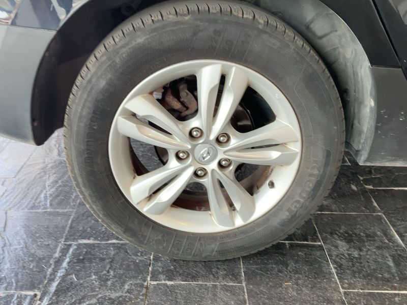 Hyundai ix35 1.7 CRDi Classic 2WD 2013 – снимка 9