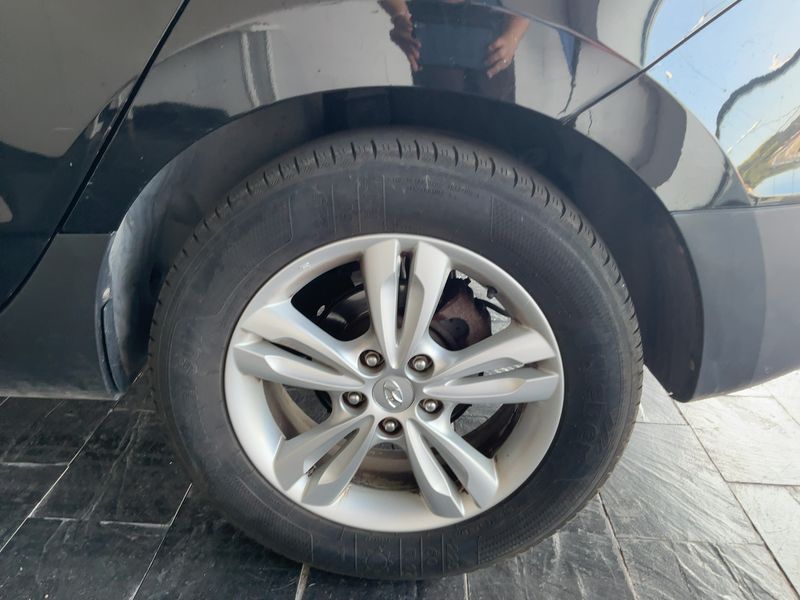 Hyundai ix35 1.7 CRDi Classic 2WD 2013 – снимка 5