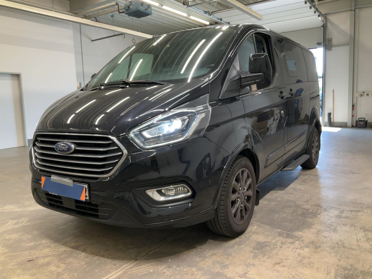 Ford Tourneo Custom 2.0 TDCi 320 L1 Tourneo Titanium