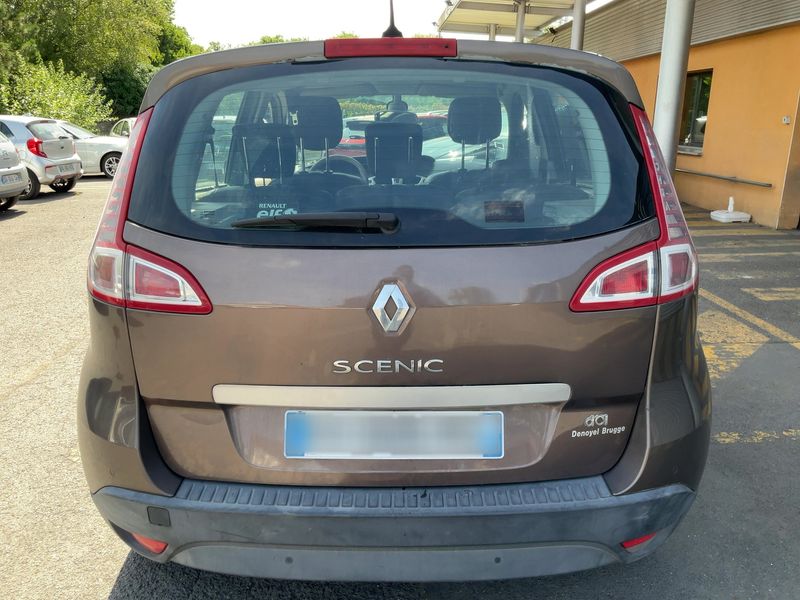 Renault Scenic 1.5 dCi Privilege 2009 – снимка 7