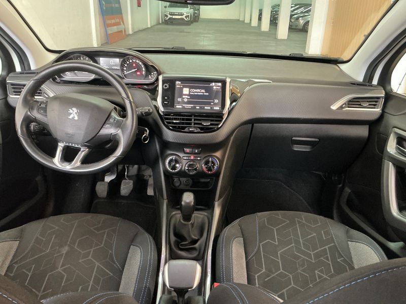 Peugeot 2008 1.2 e-VTi Style — zdjęcie 12