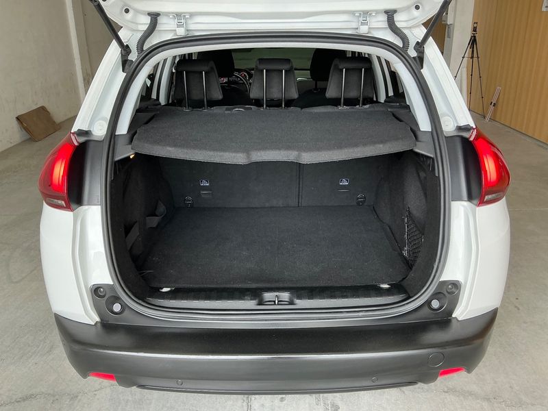 Peugeot 2008 1.2 e-VTi Style — zdjęcie 10