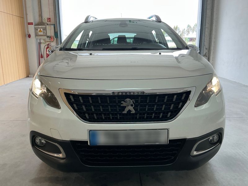 Peugeot 2008 1.2 e-VTi Style — zdjęcie 9