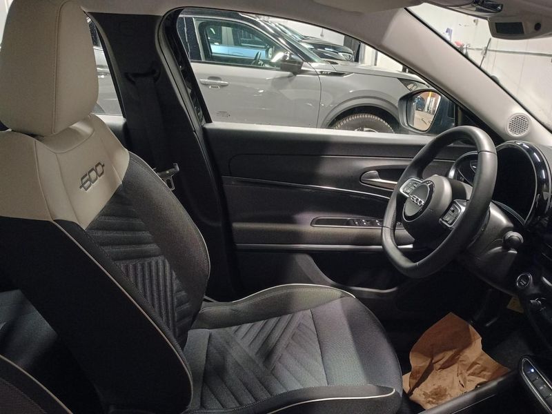 Fiat 600 1.2 Mild-Hybrid — zdjęcie 7