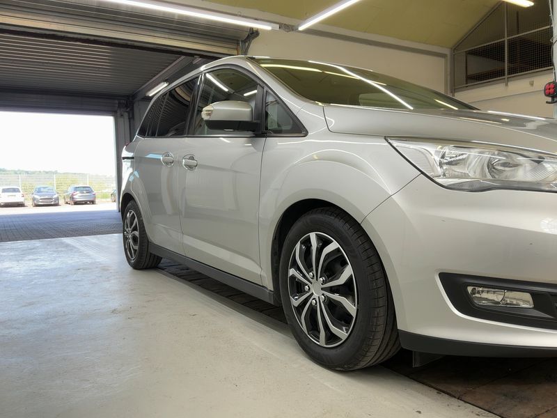 Ford Grand C-Max 1.5 EcoBoost Cool&Connect — zdjęcie 8