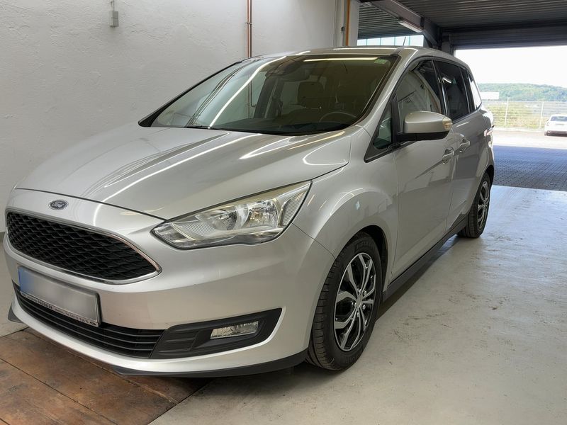 Ford Grand C-Max 1.5 EcoBoost Cool&Connect