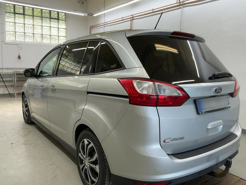 Ford Grand C-Max 1.5 EcoBoost Cool&Connect — zdjęcie 3