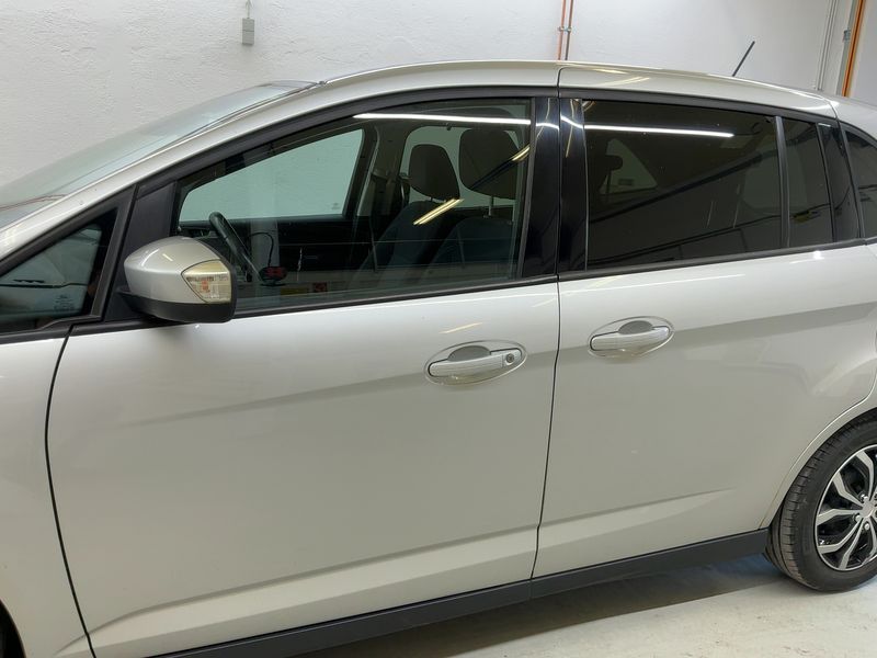Ford Grand C-Max 1.5 EcoBoost Cool&Connect — zdjęcie 4
