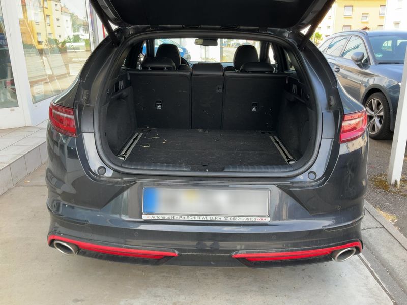Kia pro_cee'd 1.6 TGDI GT — zdjęcie 10