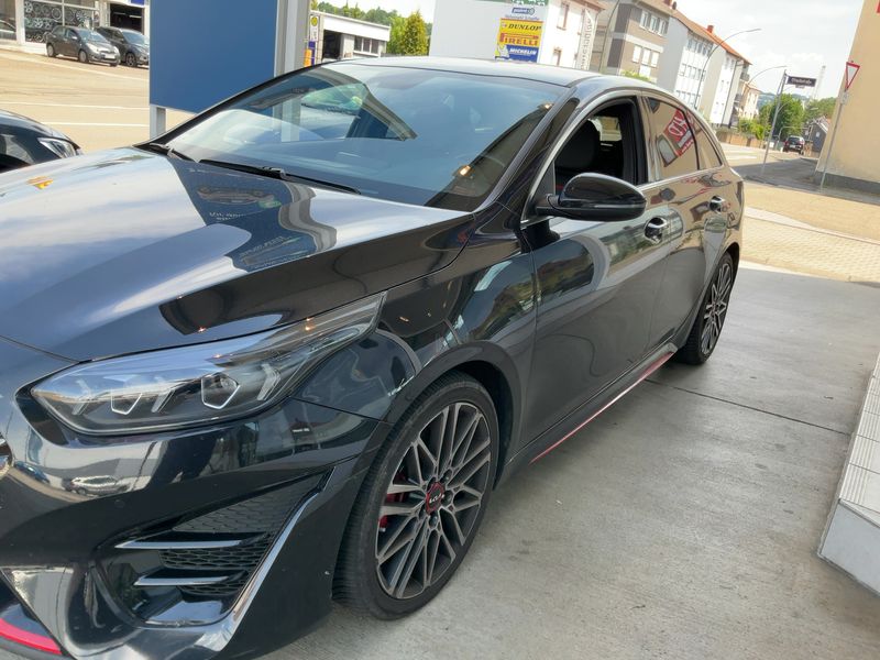 Kia pro_cee'd 1.6 TGDI GT — zdjęcie 2