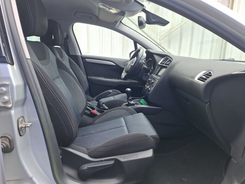 Citroen C4 1.6 HDi Confort — zdjęcie 10