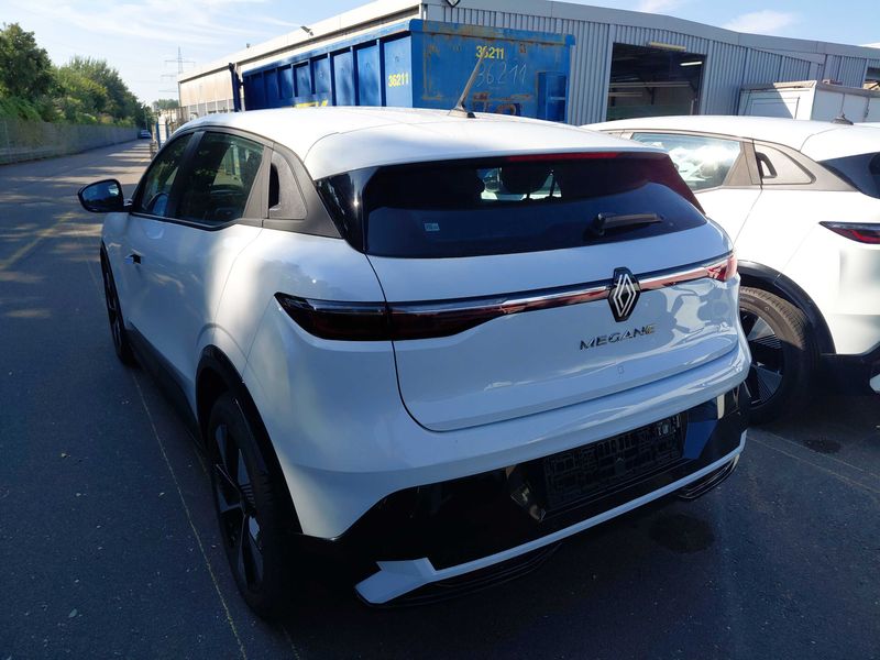 Renault Megane E-Tech electric drive 96 kW Equilibre — zdjęcie 3