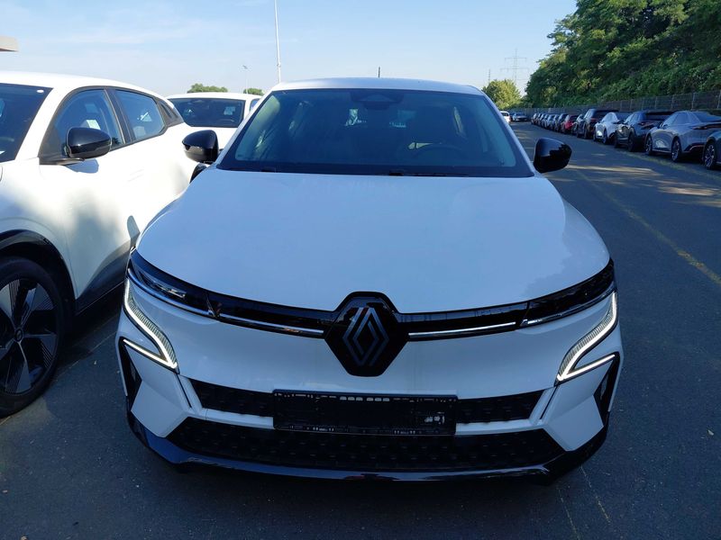 Renault Megane E-Tech electric drive 96 kW Equilibre — zdjęcie 7