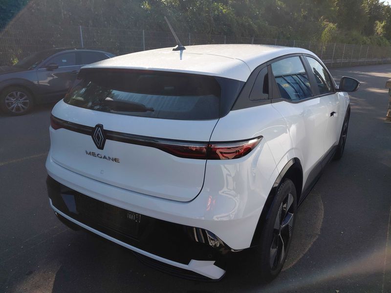 Renault Megane E-Tech electric drive 96 kW Equilibre — zdjęcie 5