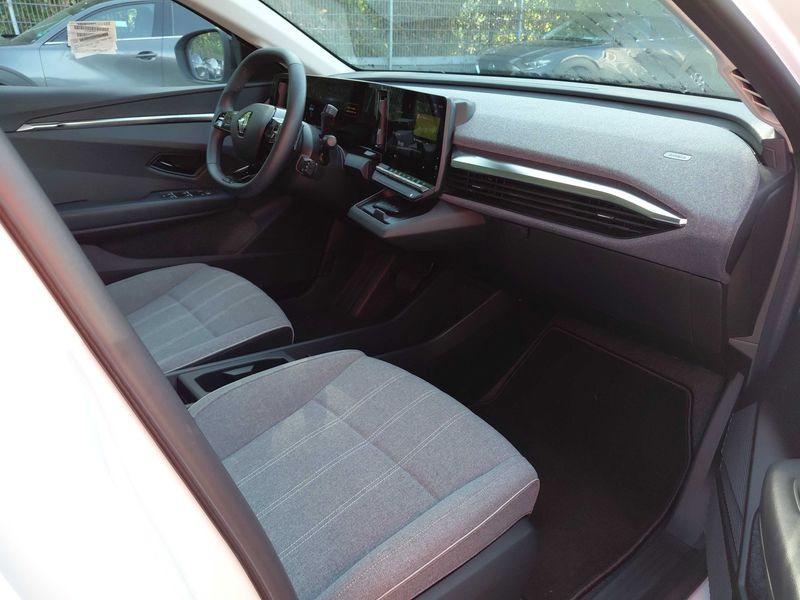 Renault Megane E-Tech electric drive 96 kW Equilibre — zdjęcie 10