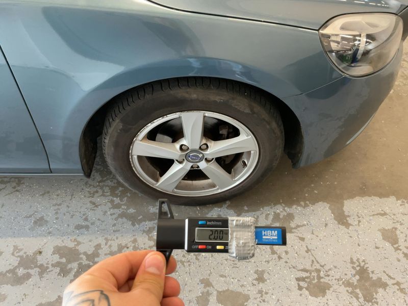 Volvo V40 1.6 D2 Momentum 2013 – снимка 11