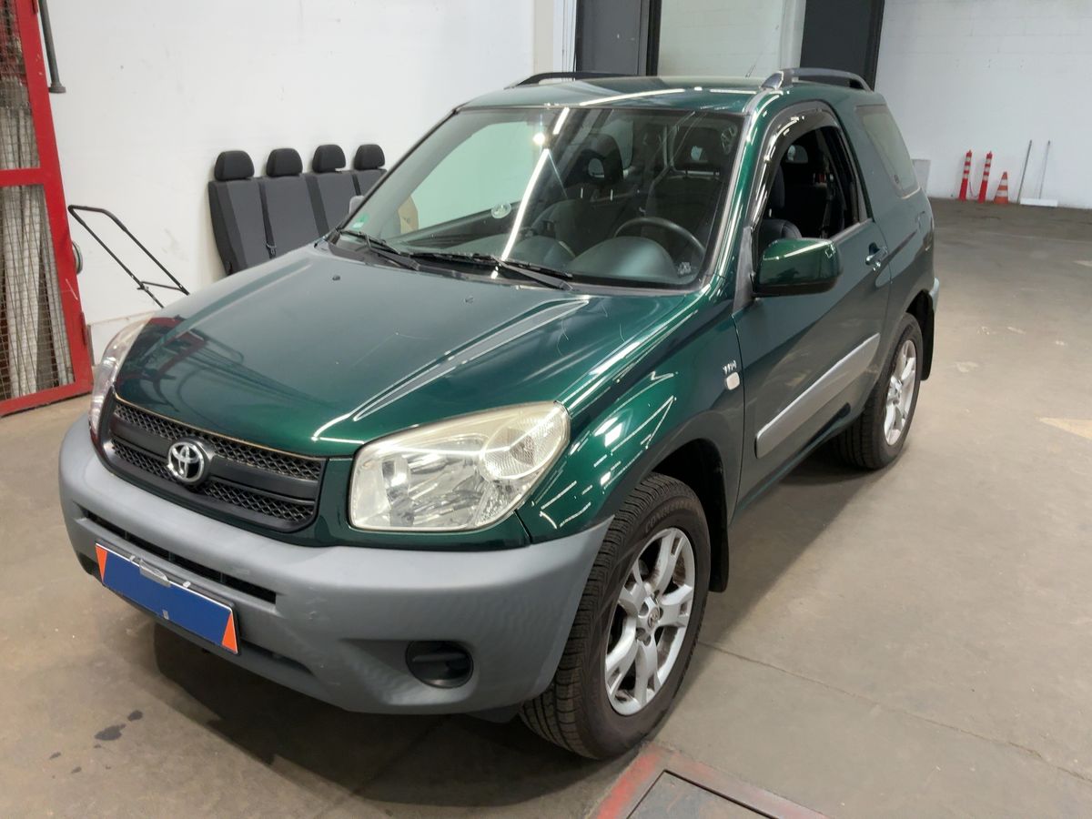 Toyota RAV 2004