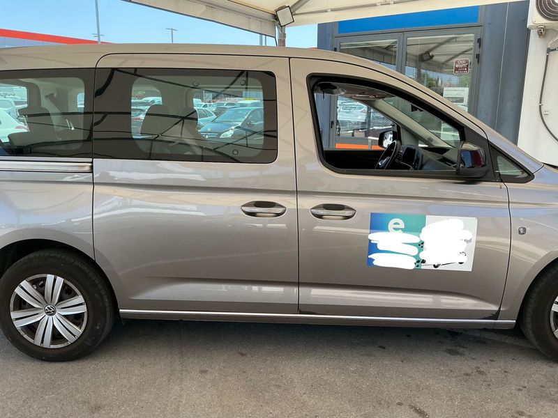 Volkswagen Caddy 2.0 TDI Maxi — zdjęcie 7