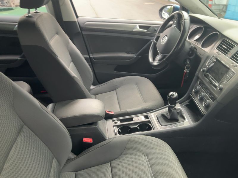 Volkswagen Golf VII 1.6 TDI Comfortline BlueMotion Tech 2013 – снимка 16