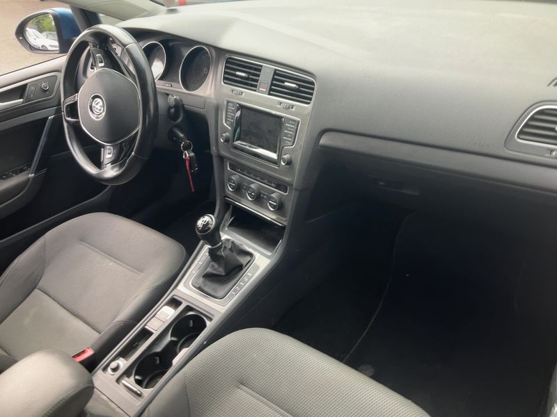 Volkswagen Golf VII 1.6 TDI Comfortline BlueMotion Tech 2013 – снимка 17