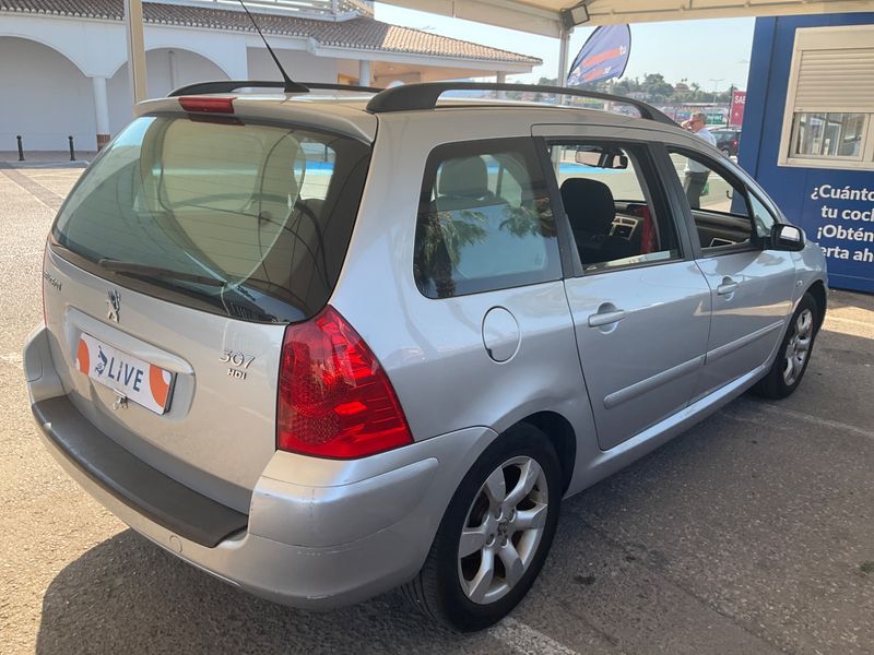 Peugeot 307 1.6 HDi SW XSI — zdjęcie 2