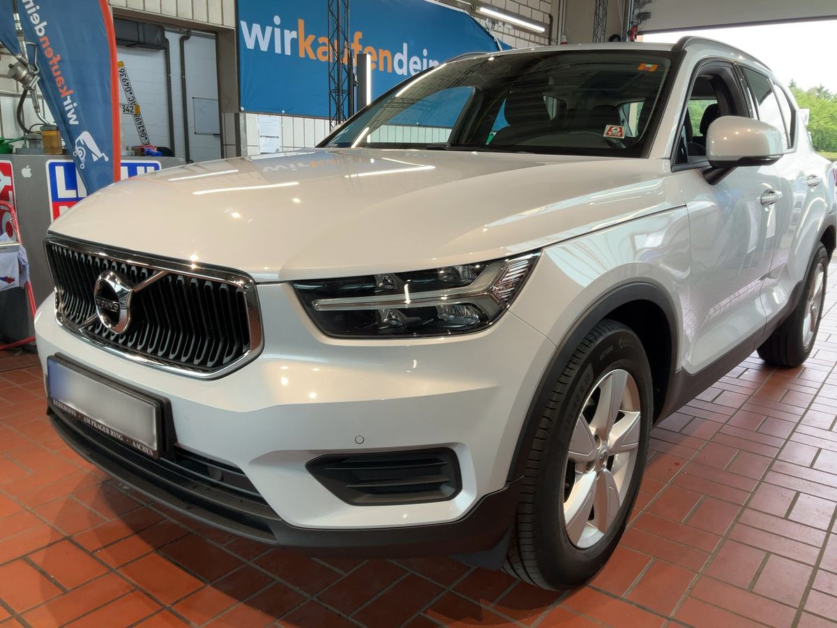 Volvo XC40 2021