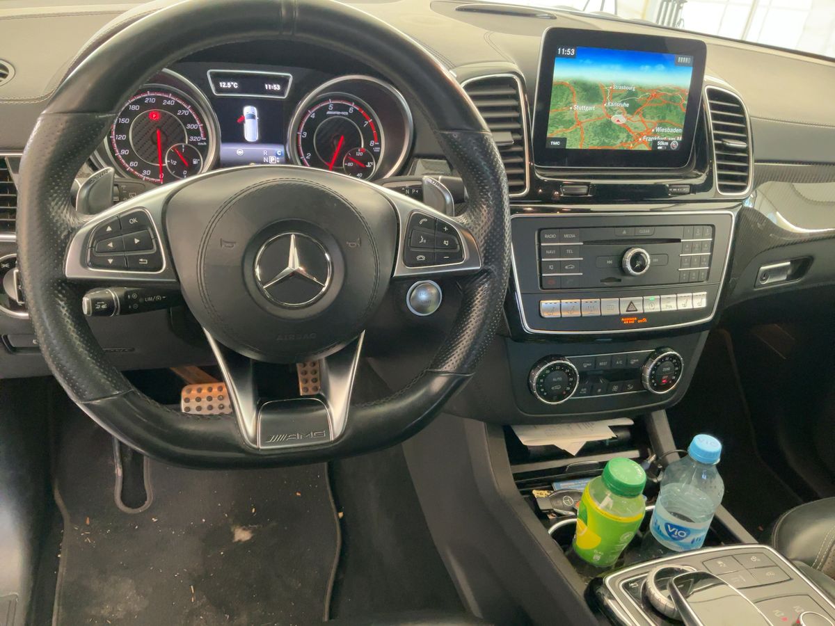 Mercedes-Benz GLS-Klasse 2017 — photo 18