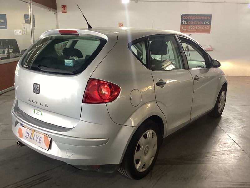 Seat Altea 1.4 Reference — zdjęcie 2