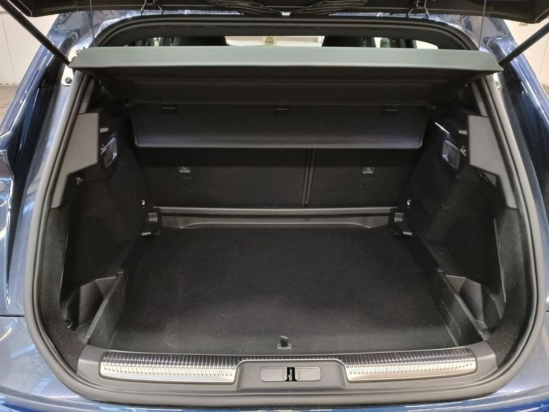 DS Automobiles DS7 1.5 Blue-HDi Bastille + — zdjęcie 6