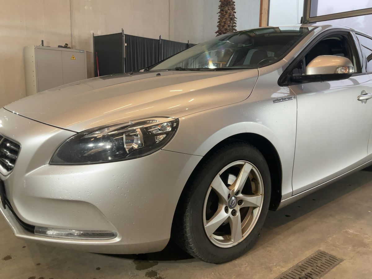 Volvo V40 1.6 D2 Kinetic