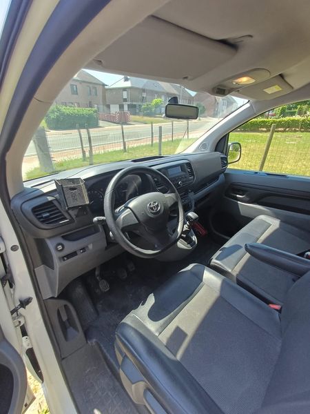 Toyota ProAce 1.5 D-4D Compact Comfort — zdjęcie 18