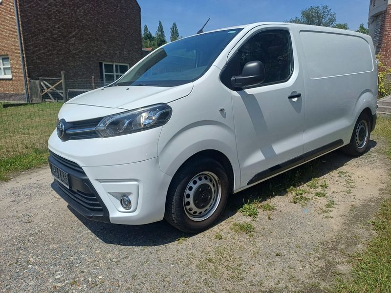 Toyota ProAce 1.5 D-4D Compact Comfort — zdjęcie 22