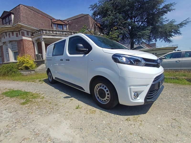 Toyota ProAce 1.5 D-4D Compact Comfort — zdjęcie 19