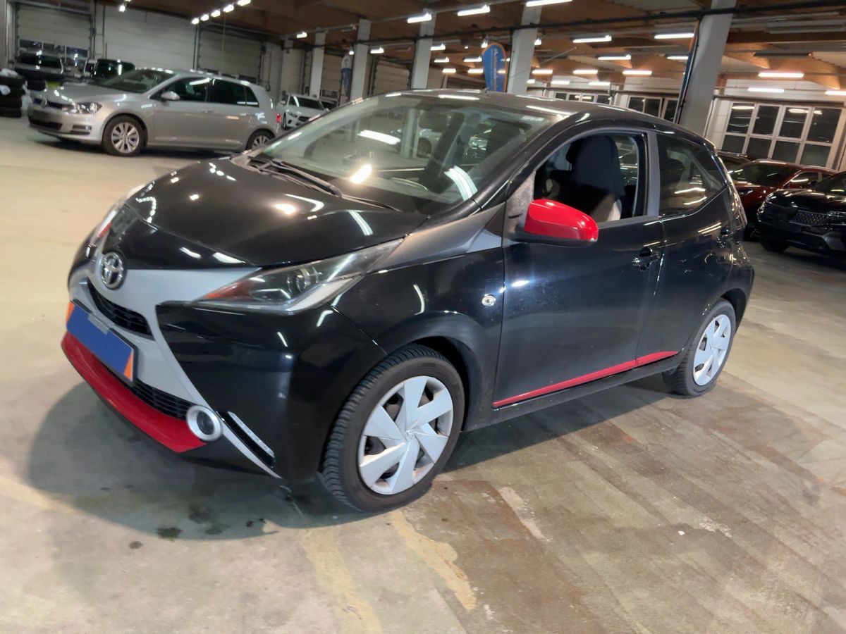 Toyota Aygo 1.0 X-Play