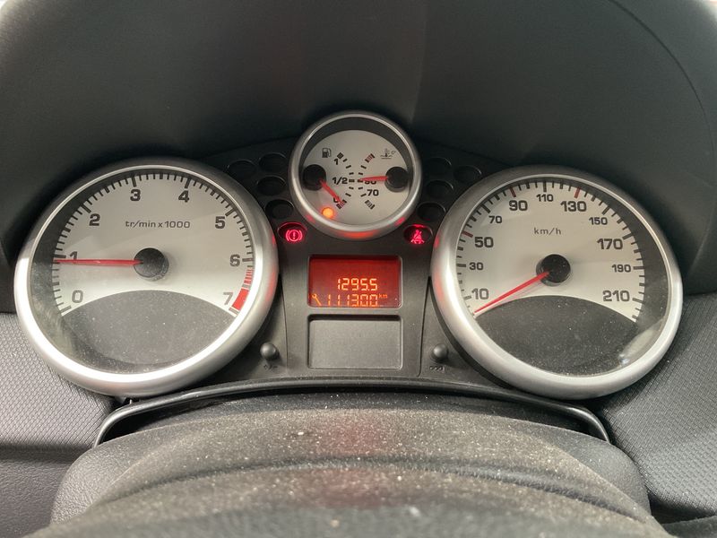 Peugeot 207 1.4 Tendance 2009 – снимка 4