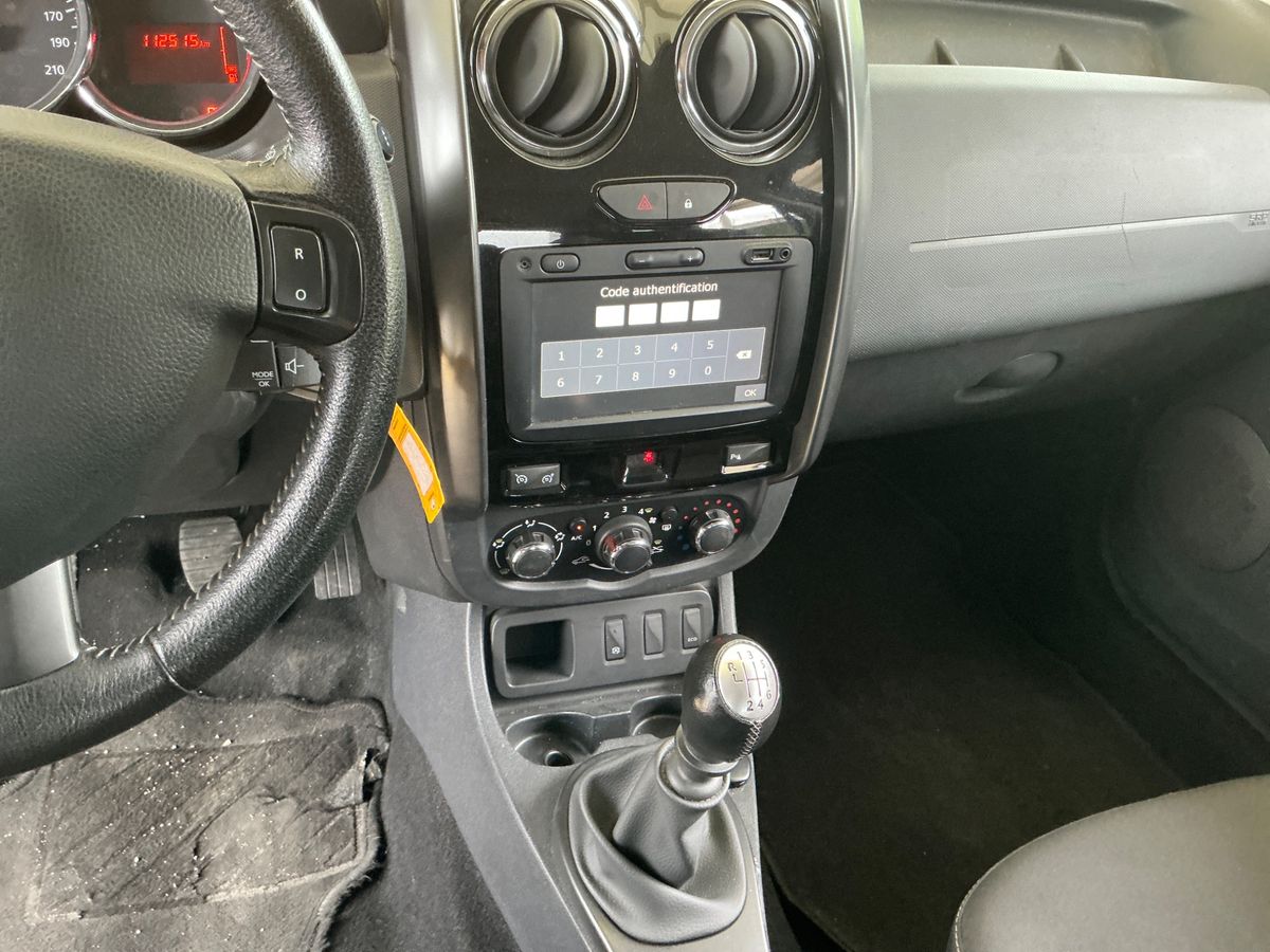 Dacia Duster 2017 — photo 38