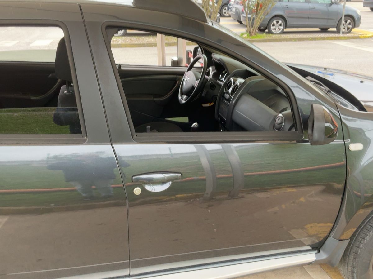 Dacia Duster 2017 — photo 11